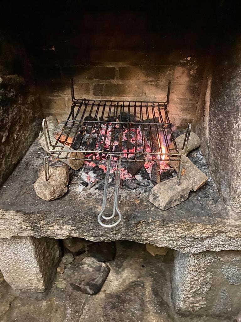 Casa Rural La Cuadraa Linares de Riofrío Kültér fotó