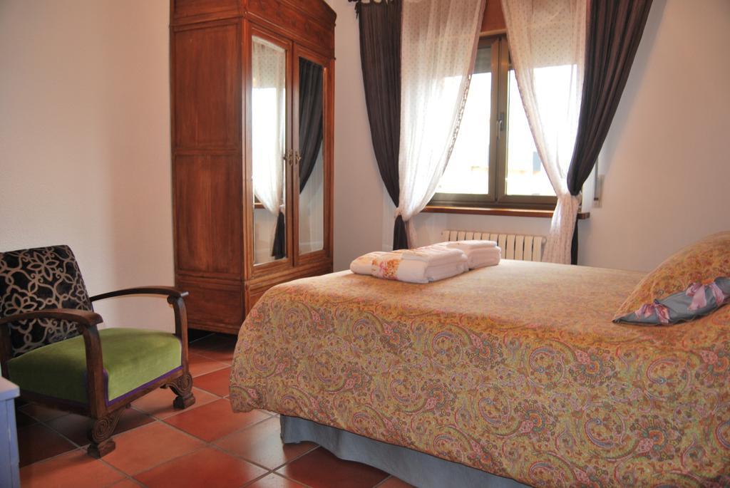 Casa Rural La Cuadraa Linares de Riofrío Kültér fotó